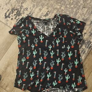 Torrid Black Christmas Cactus Print V-Neck Tee